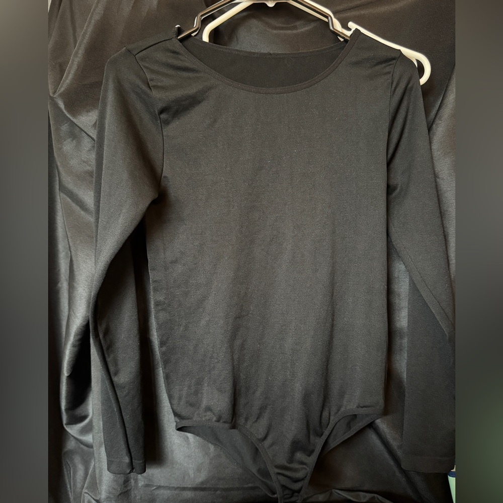 🌻 Girl's XL Black Long Sleeve One-Piece Bodysuit
